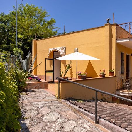 La Valle Del Mingardo Hotel San Severino Luaran gambar