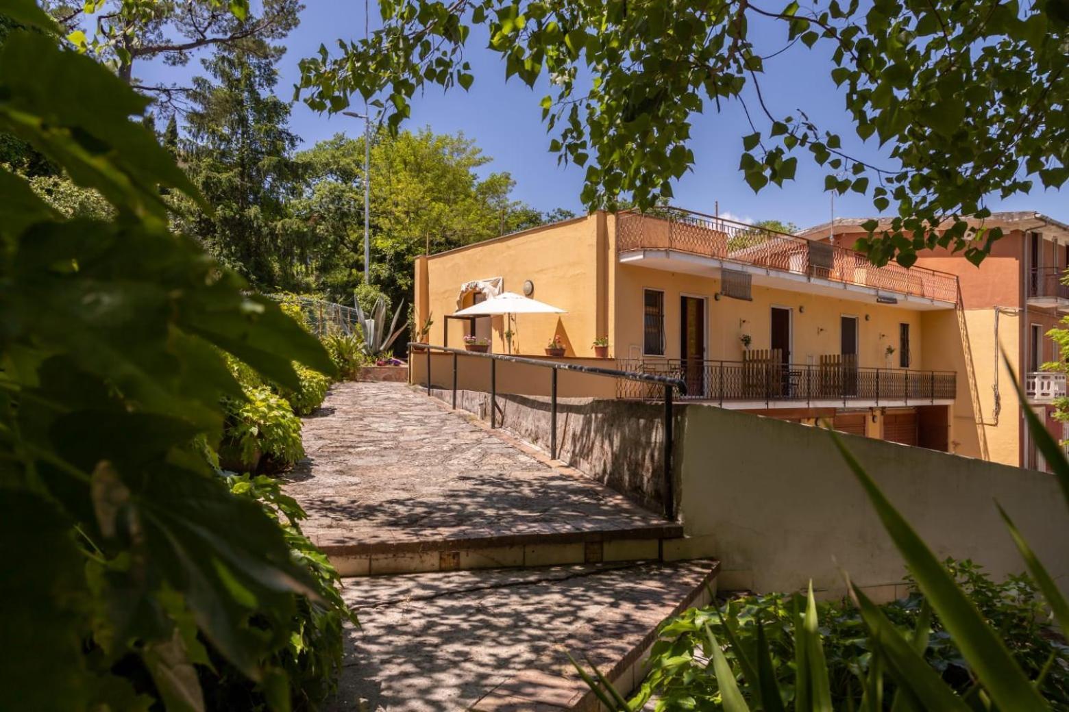 La Valle Del Mingardo Hotel San Severino Luaran gambar